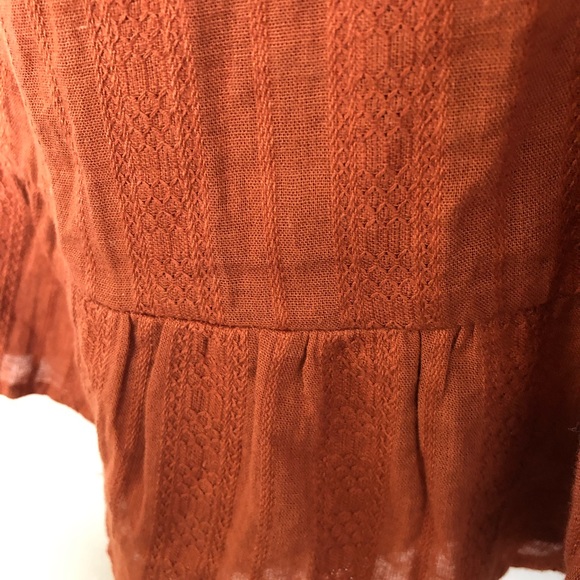 Dress from universal thread - Picture 3 of 7